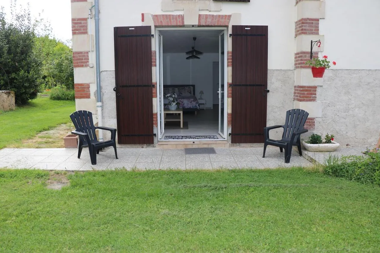 Bayonnats Bed & Breakfast Saint-Michel  France